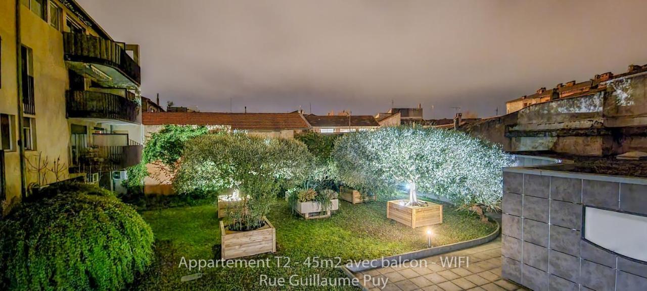 Les Arcades - Wifi - Intra Muros Of Avignon - Balcony - 45M2 Exterior foto